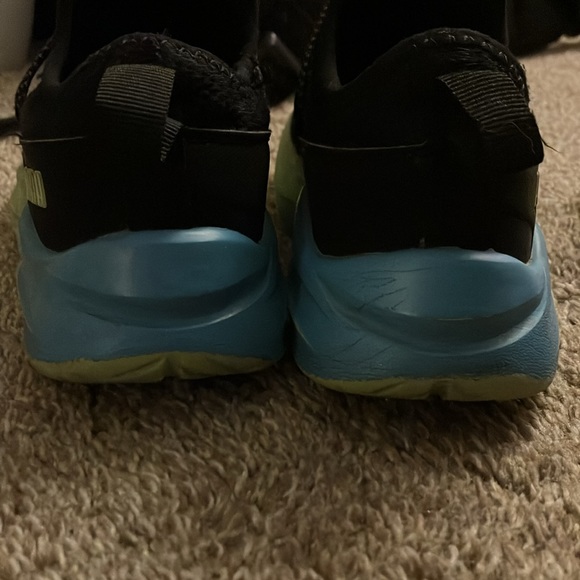 Puma kids shoes - Picture 3 of 4